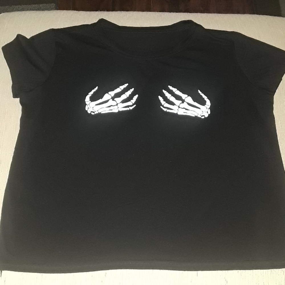 SOLD.        3 for $10)Skeletal hands T